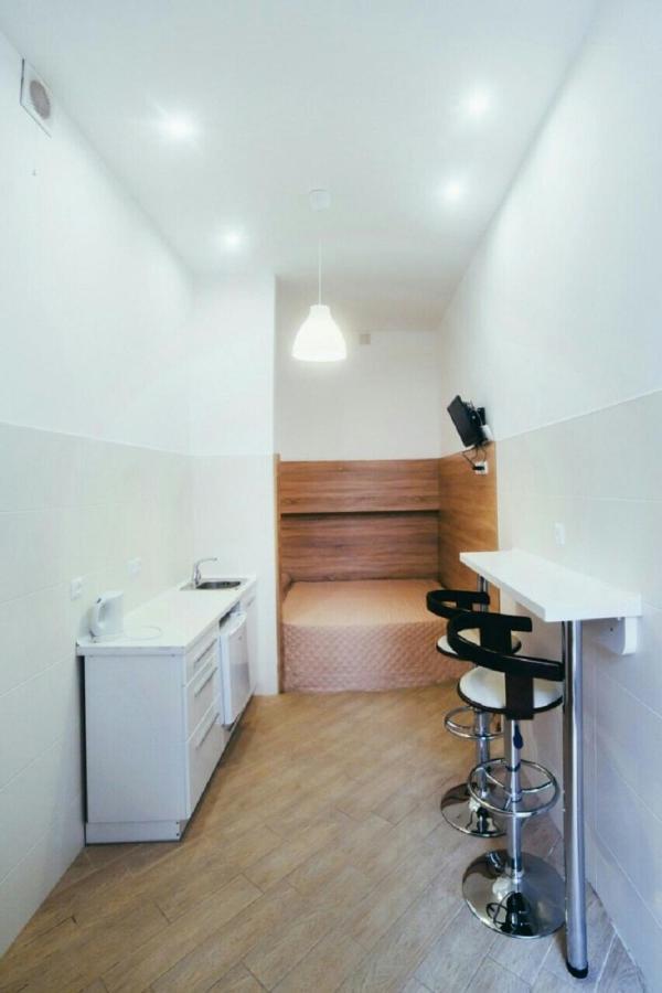 Apartment On Kulisha 29 -Mini Economy Apartments In The Central Part Of Leópolis Exterior foto